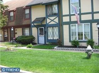 44 Chelsea Cir, Clementon, NJ 08021