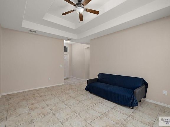 2nd image of 3514 Park Ln N