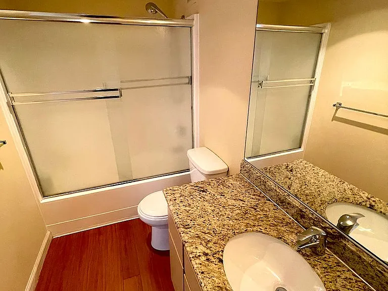 801 Franklin St #1228 — Photo 16
