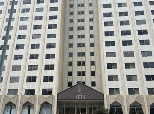 2479 Peachtree Rd NE APT 611, Atlanta, GA 30305