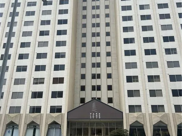 2479 Peachtree Rd NE APT 611, Atlanta, GA 30305