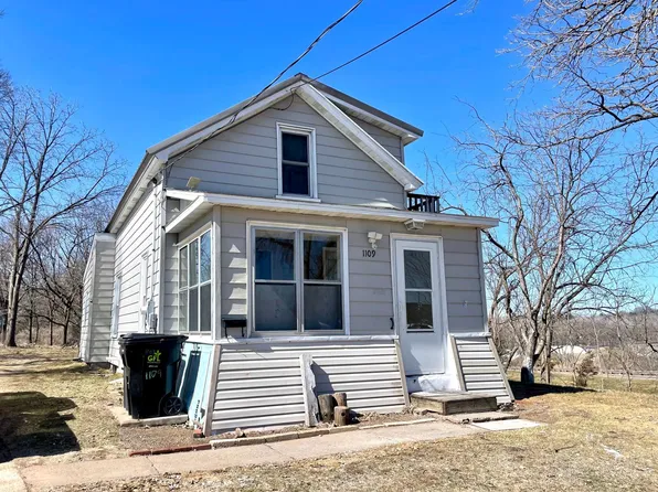 1109 3rd St W, Menomonie, WI 54751