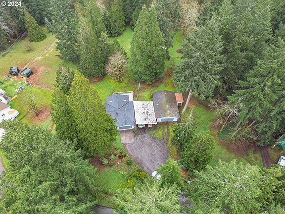2nd image of 13105 NE 195th Ave