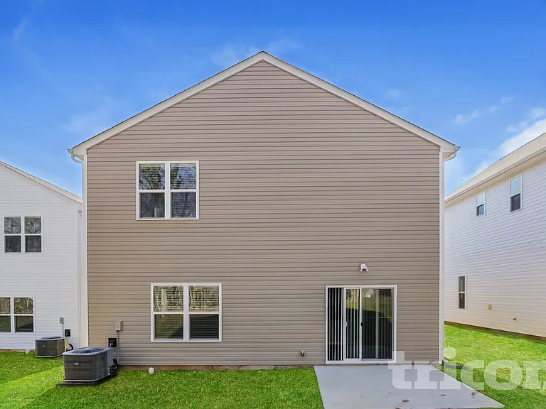 111 Spring Knoll Dr — Photo 13