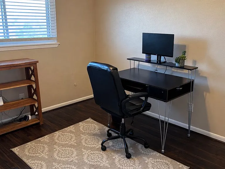 1831 Sherwood Forest St #28 — Photo 9
