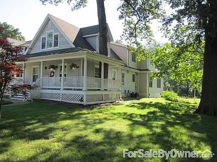 Front with Yard