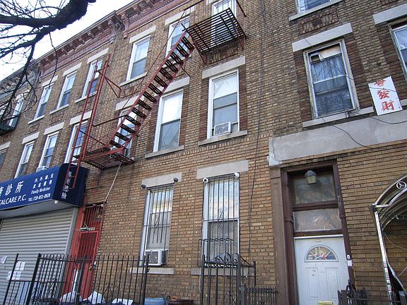 5th image of 5117 7th Ave #1