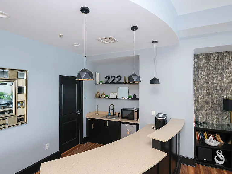 222 Glenwood Ave #410 — Photo 33