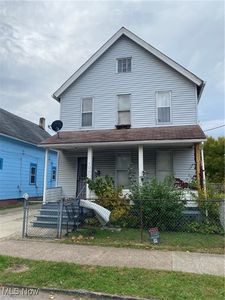 1060 E 68th St, Cleveland, OH, 44103
