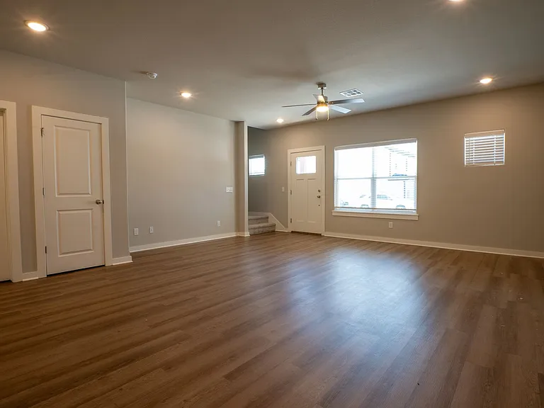 1134 N Pink Ter — Photo 14