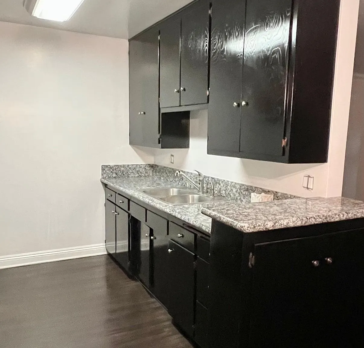 2 bed, $2,995 — Photo 1