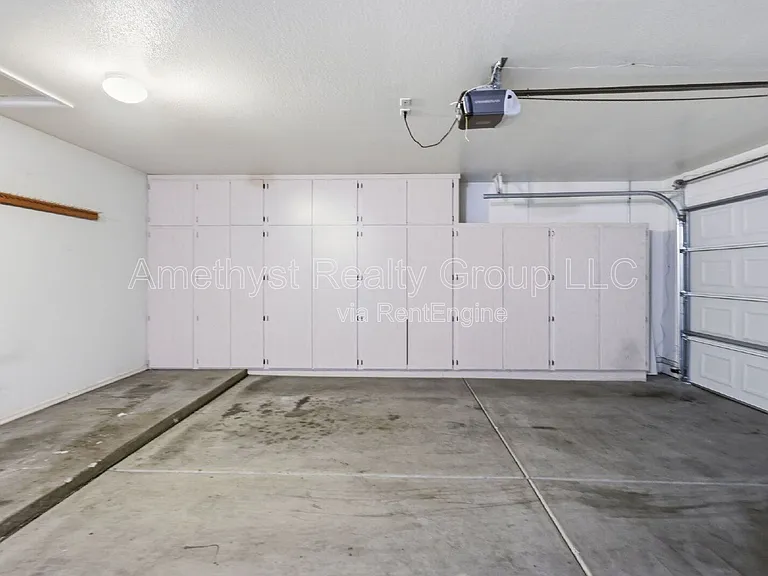 7017 W Greenbriar Dr — Photo 32