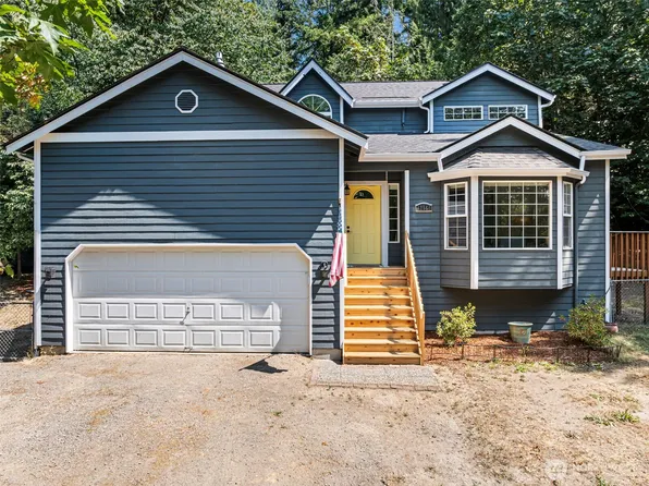 12568 Spohn Road NE, Poulsbo, WA 98370