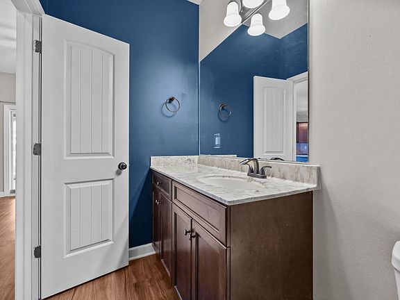 5th image of 508 Aberdineshire Ct