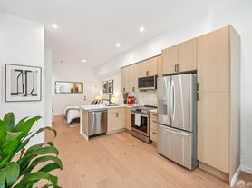 1117 Guerrero St