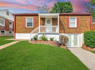 129 Willette Ter, Saint Louis, MO 63125
