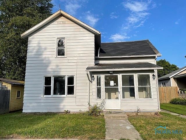 1st image of 126 East St