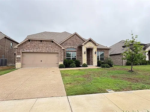 2823 Diamondback Dr Photo 1