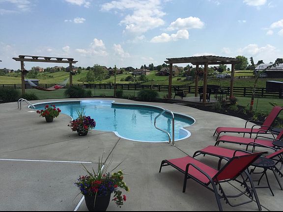4th image of 3010 Planters Row Dr