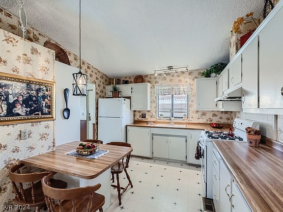 4th image of 3068 Gavilan Ln
