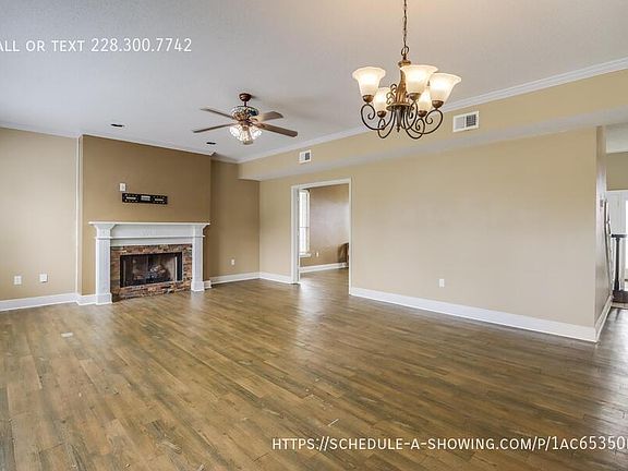 5th image of 2073 Stone Bridge Dr