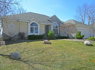 8466 College Trl, Inver Grove Heights, MN 55076