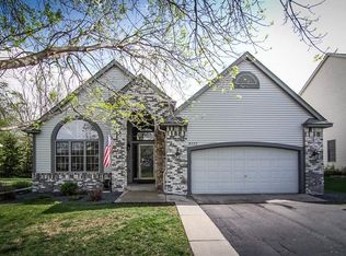 5777 Lone Oak Dr, Savage, MN 55378