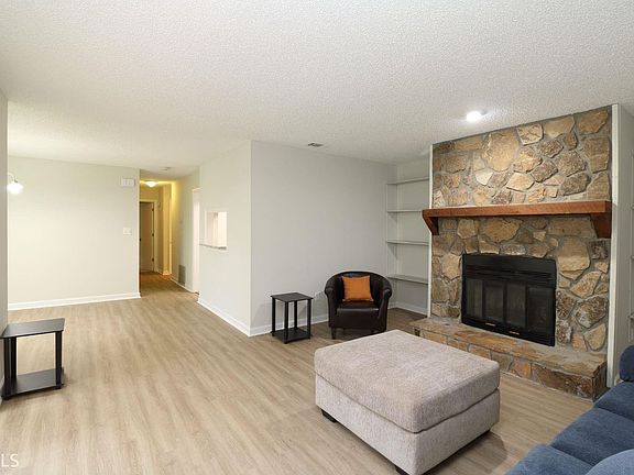 4th image of 5708 Woodmont Blvd