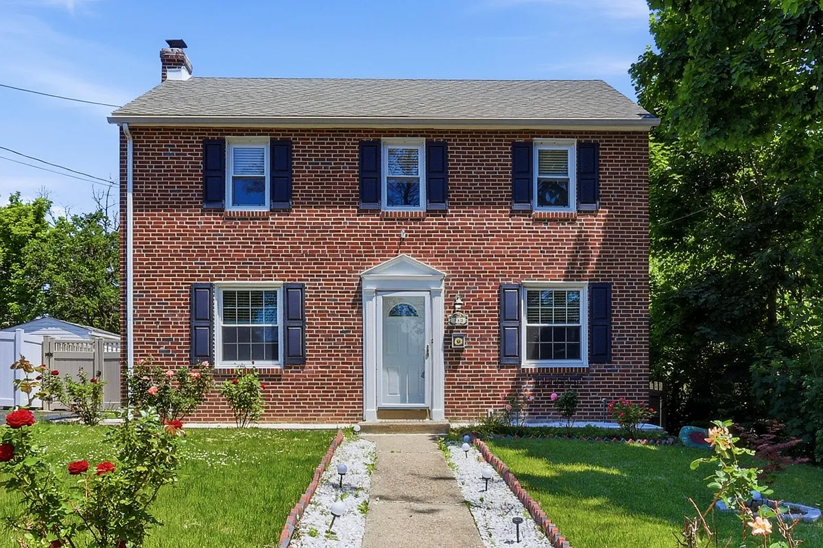 Building Photo - 349 Kirks Ln