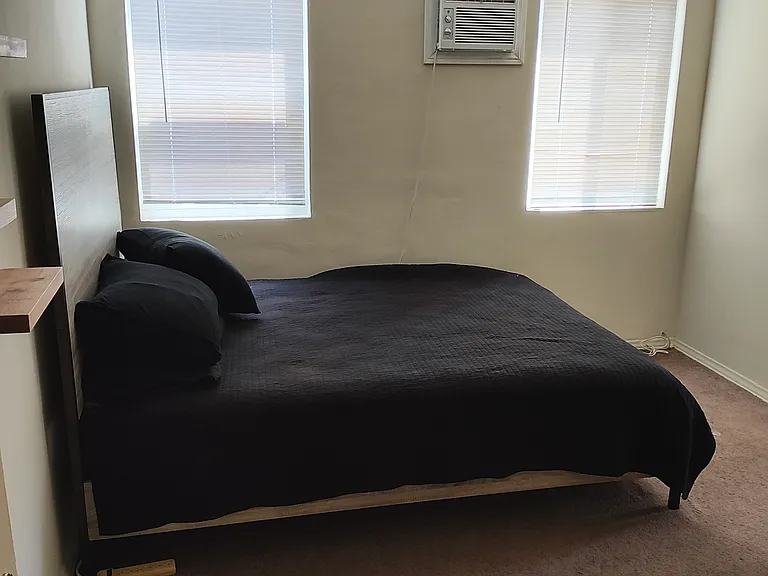 3866 Bentley Ave — Photo 3
