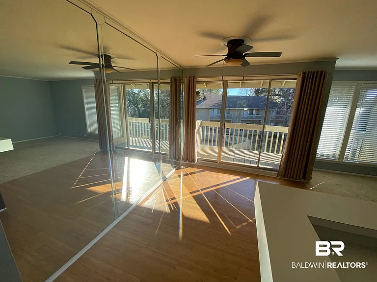2055 Seacliff Dr N #2055 — Photo 11