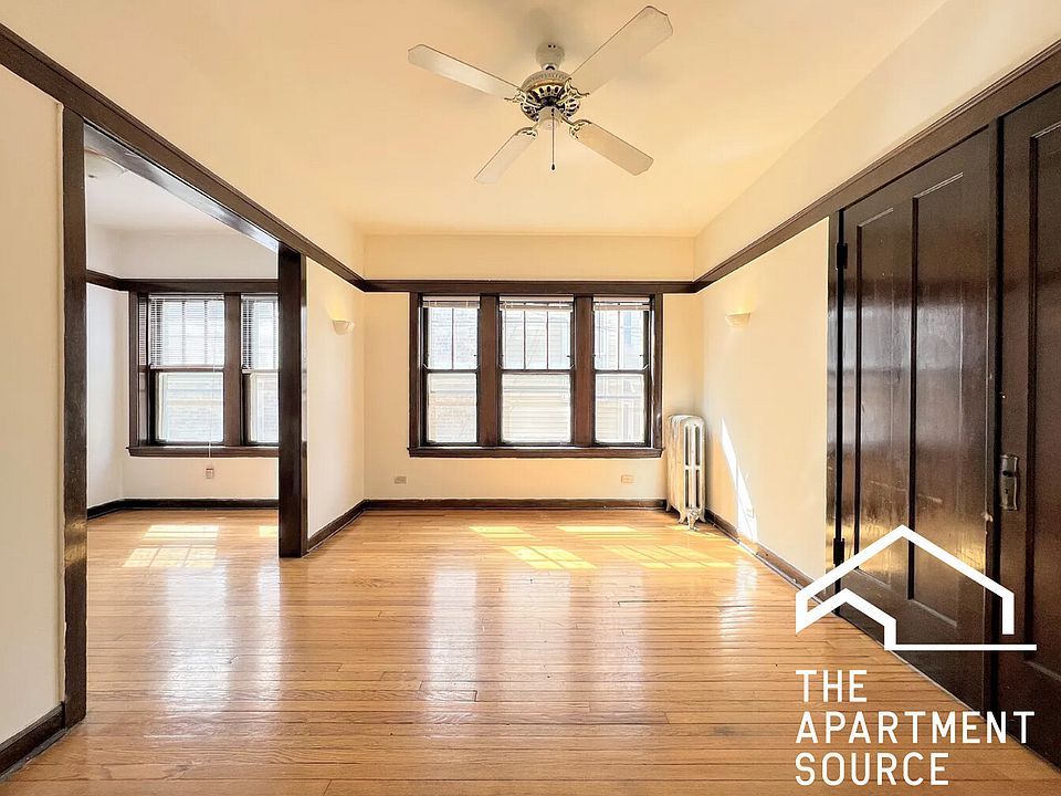1st image of 822 W Waveland Ave #29