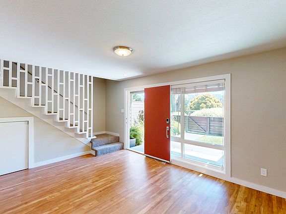 2nd image of 1441 Casa Buena Dr APT 306