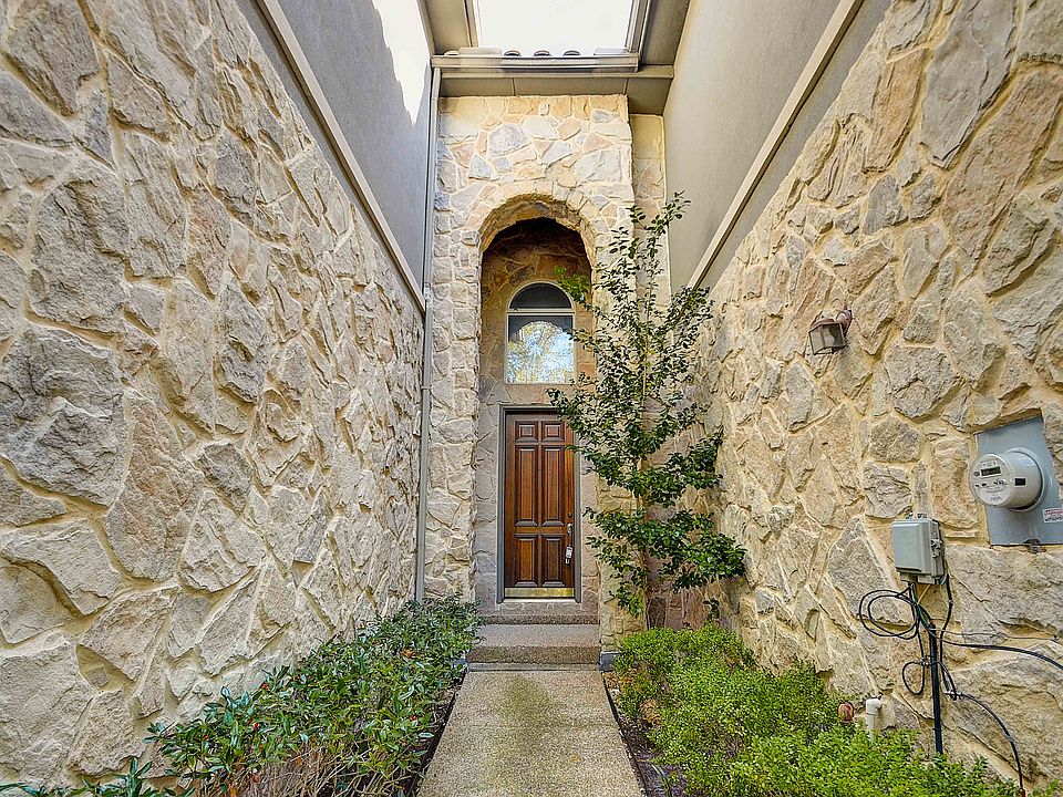 1st image of 4326 Castle Rock Ct