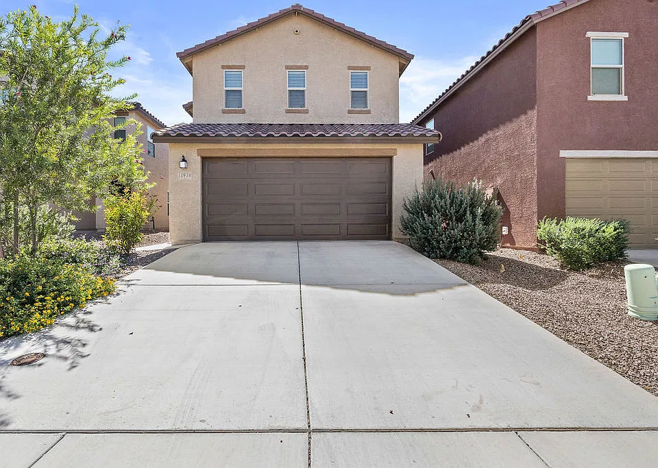 11978 E Chavez Dr