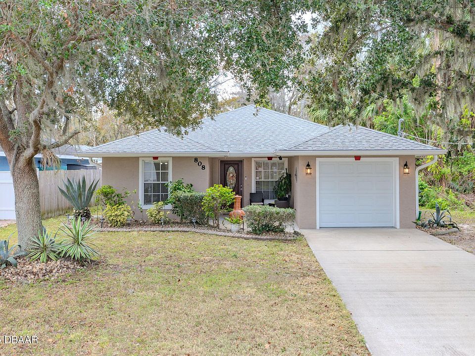 1st image of 808 Valencia Ave