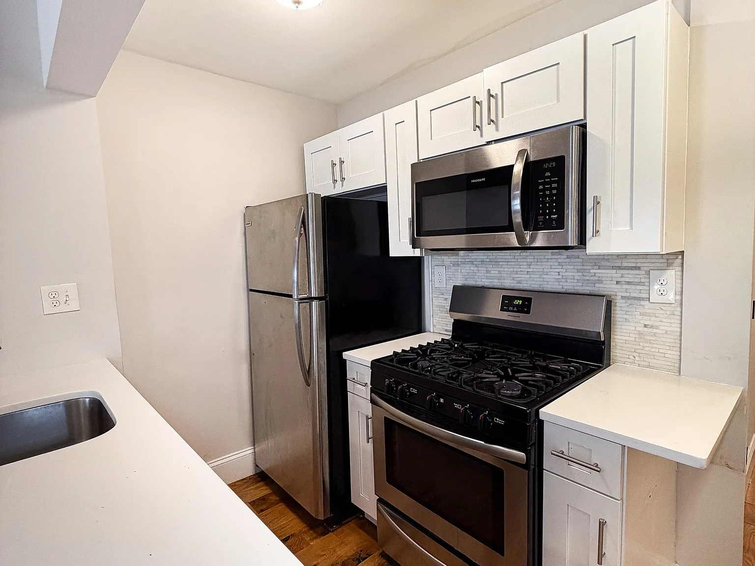 255 Paris Street - 2 — Photo 4