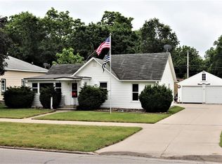 803 Willis Ave, Perry, IA 50220