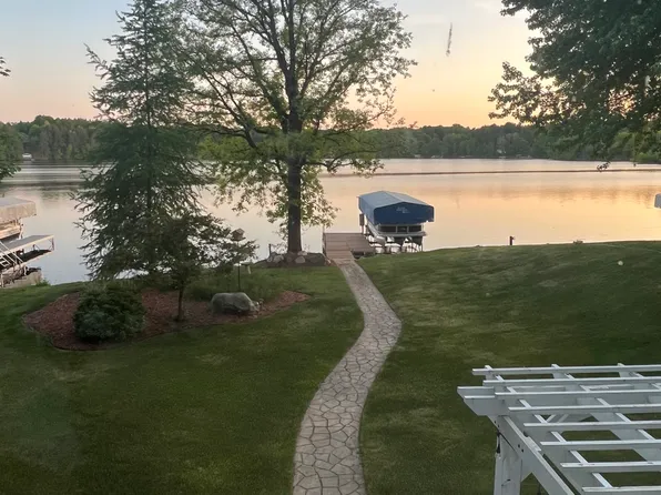 7902 183rd St, Chippewa Falls, WI 54729