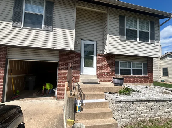 555 Whitegate Dr #555, O'Fallon, MO 63366