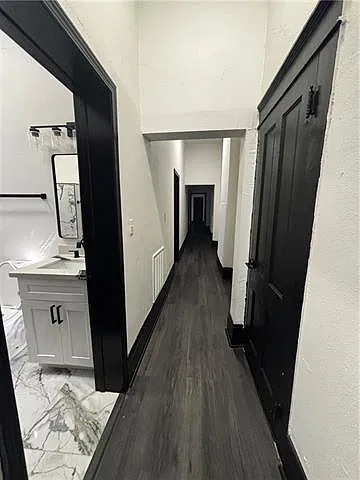 3 bed, 2.0 bath, 1500 sqft, $1,850 — Photo 4