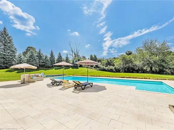 94 Simcoe Rd, King, ON L7B 0C7