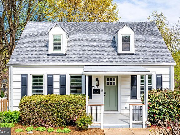 2nd image of 2811 Winchester Way