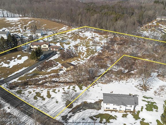 4th image of 305 Arnolds Rd