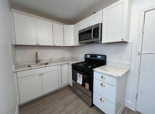 21 E 16th St APT 1F, Bayonne, NJ 07002