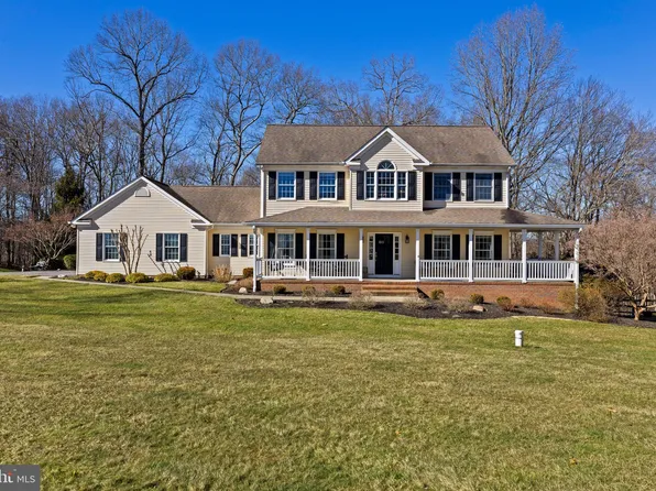 127 Graystone Farm Rd, White Hall, MD 21161