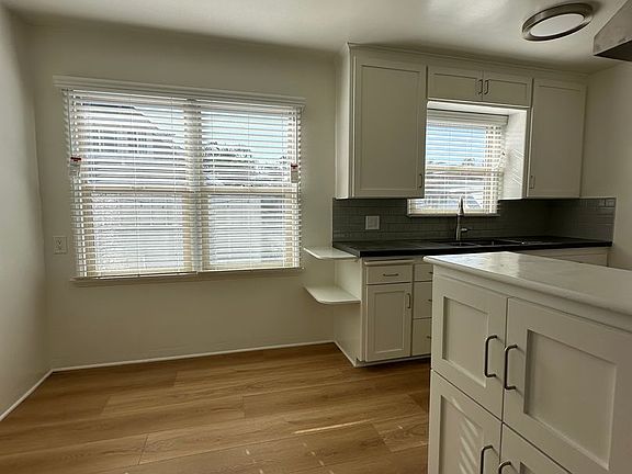 5th image of 246 Santa Ana Ave APT 7