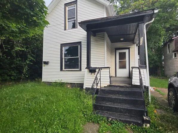 550 E 5th St #1, Erie, PA 16507