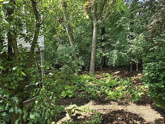 2nd image of 4268 Valleyside Ct NE