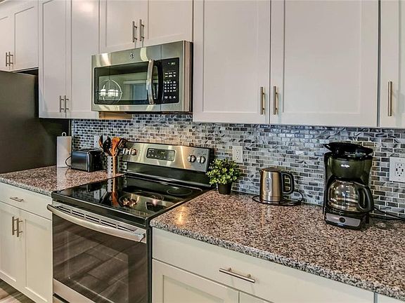 4th image of 3085 Juliet Dr